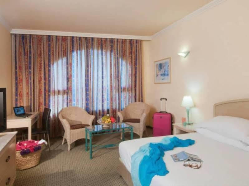Leonardo Hotel Negev Μπερ Σεβά Εξωτερικό φωτογραφία