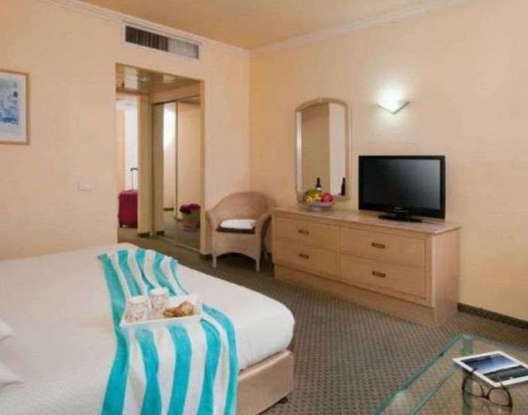 Leonardo Hotel Negev Μπερ Σεβά Εξωτερικό φωτογραφία
